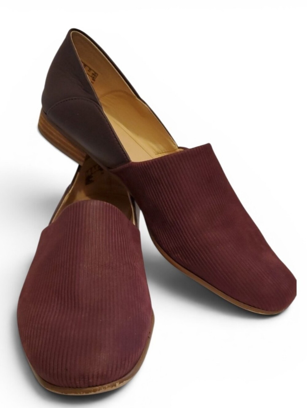 Clarks Pure Tone Combo Leather Flats In Burgundy Size 9.5 M